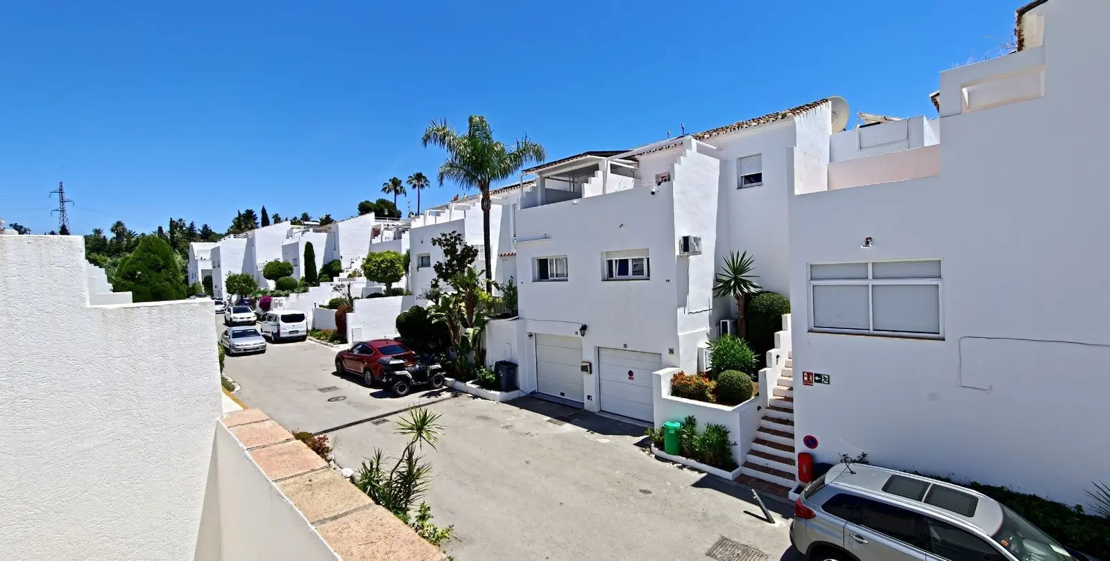 Sale of townhouse in Atalaya 24