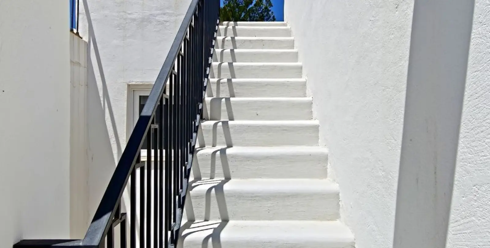 Sale of townhouse in Atalaya 25