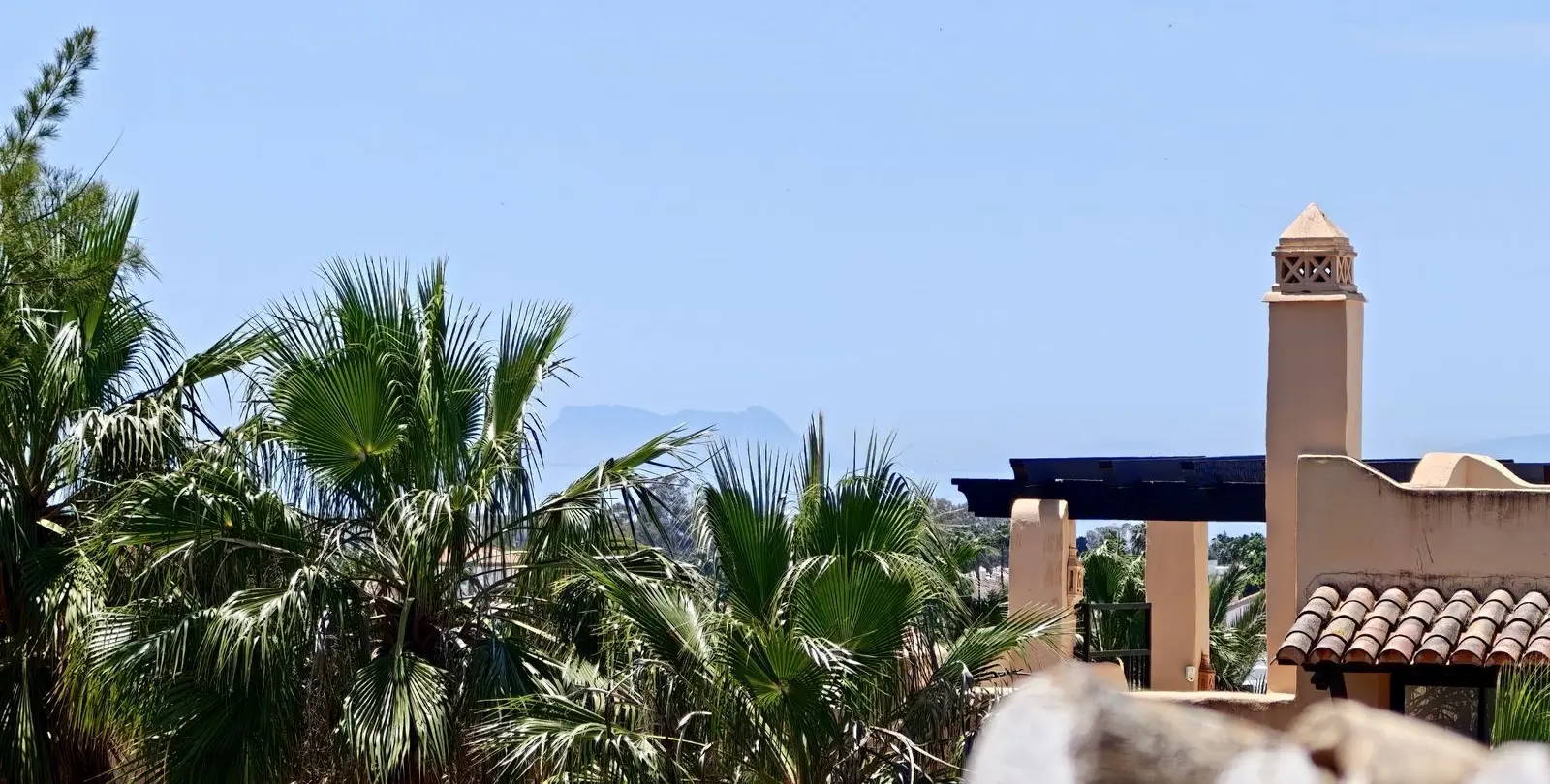 Sale of townhouse in Atalaya 27