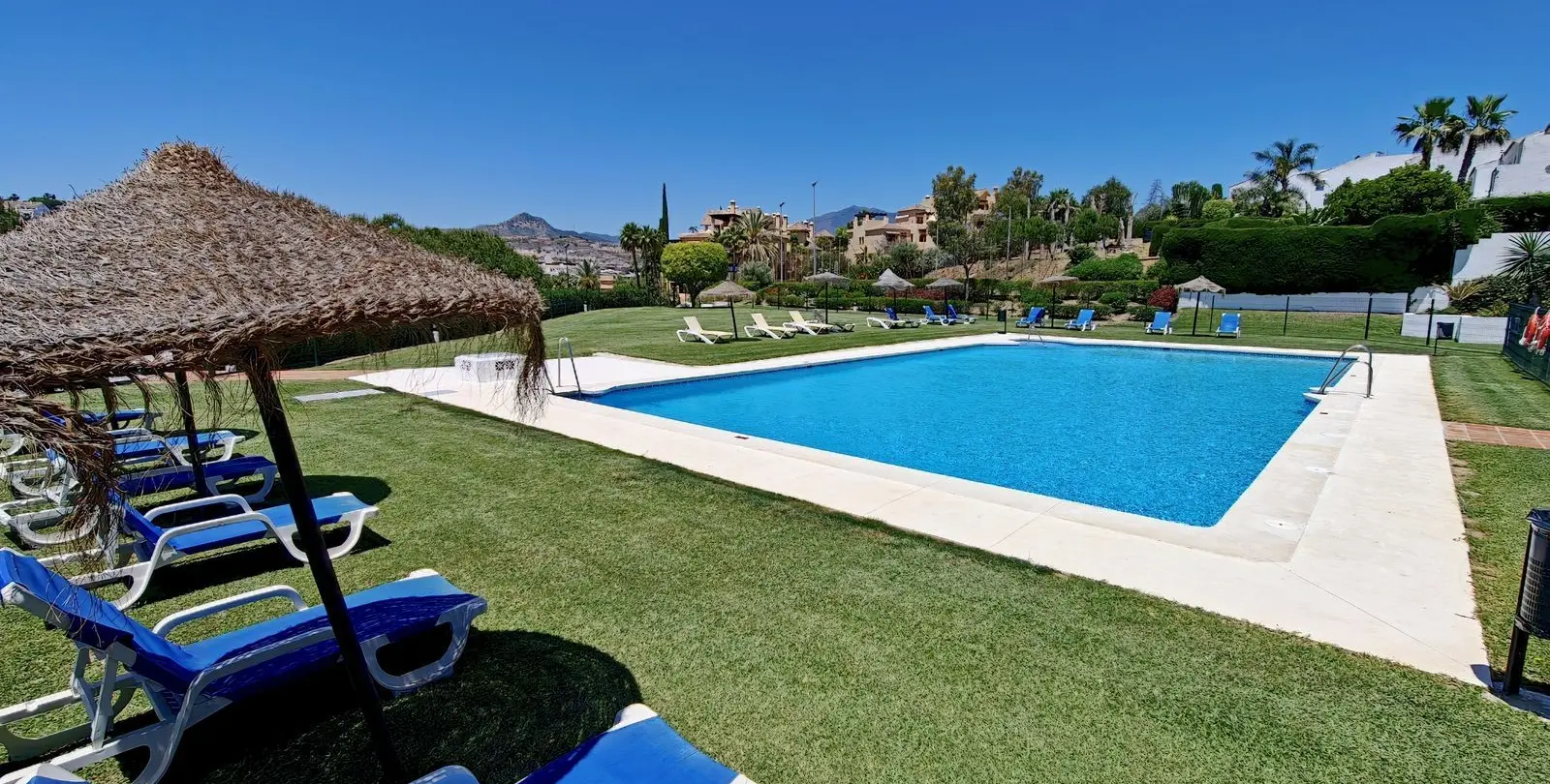 Sale of townhouse in Atalaya 32