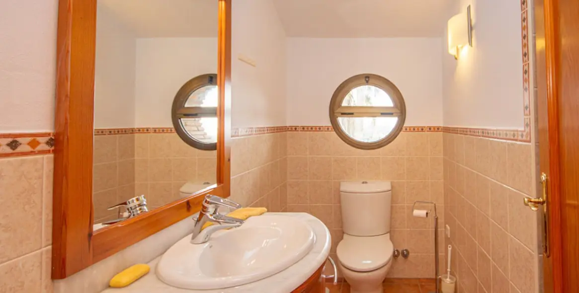 Продажа  отдельно стоящей виллы в La Cala de Mijas 13