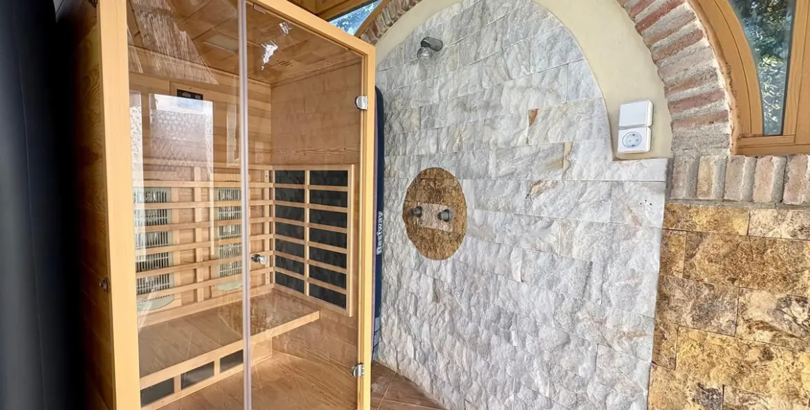 Продажа  отдельно стоящей виллы в Torreblanca 9