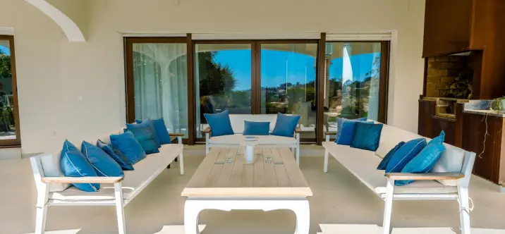 Продажа  отдельно стоящей виллы в Benahavís 4