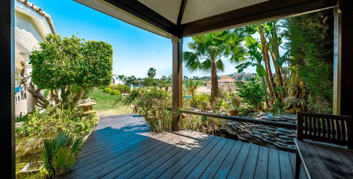 Продажа  отдельно стоящей виллы в Benahavís 27