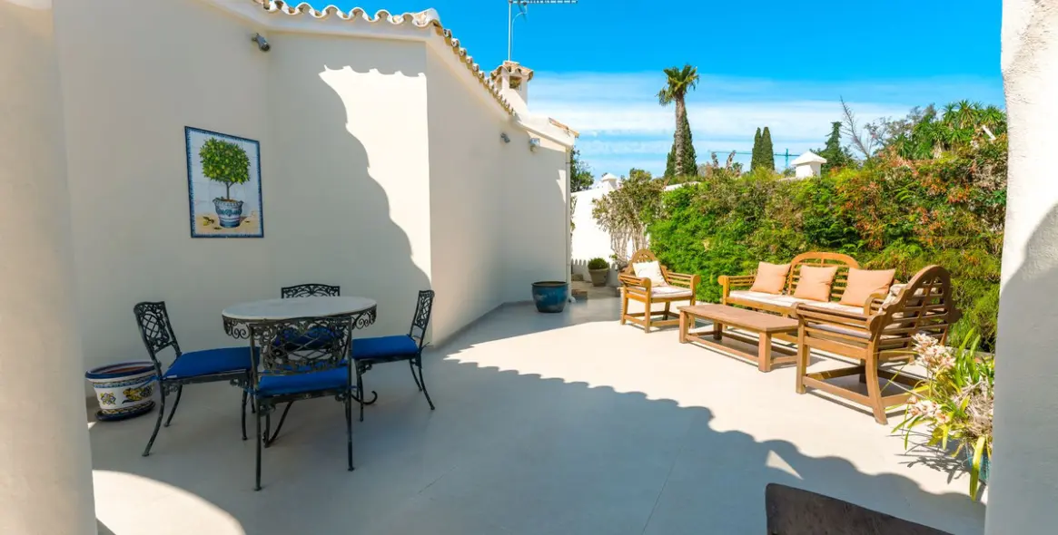 Продажа  отдельно стоящей виллы в Benahavís 33