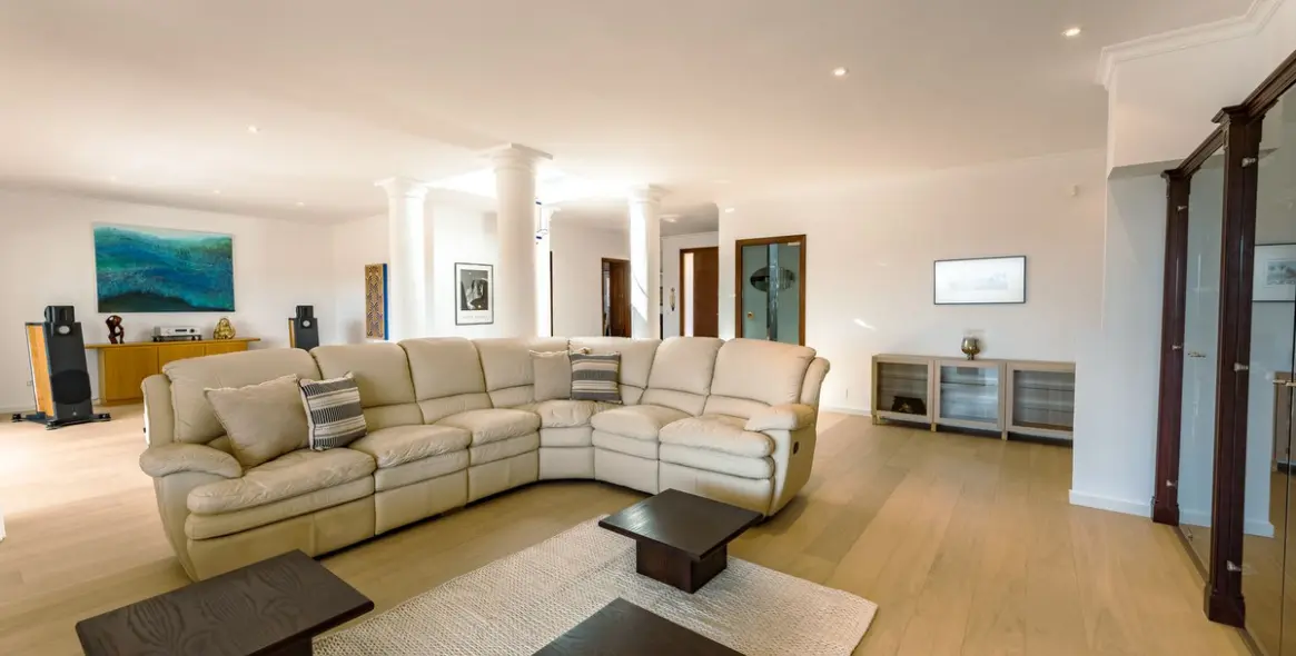 Sale of detached villa in Benahavís 6