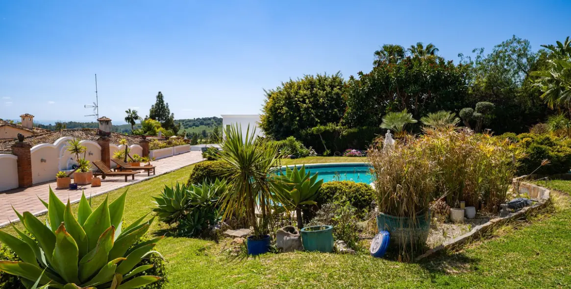 Sale of detached villa in Benahavís 19