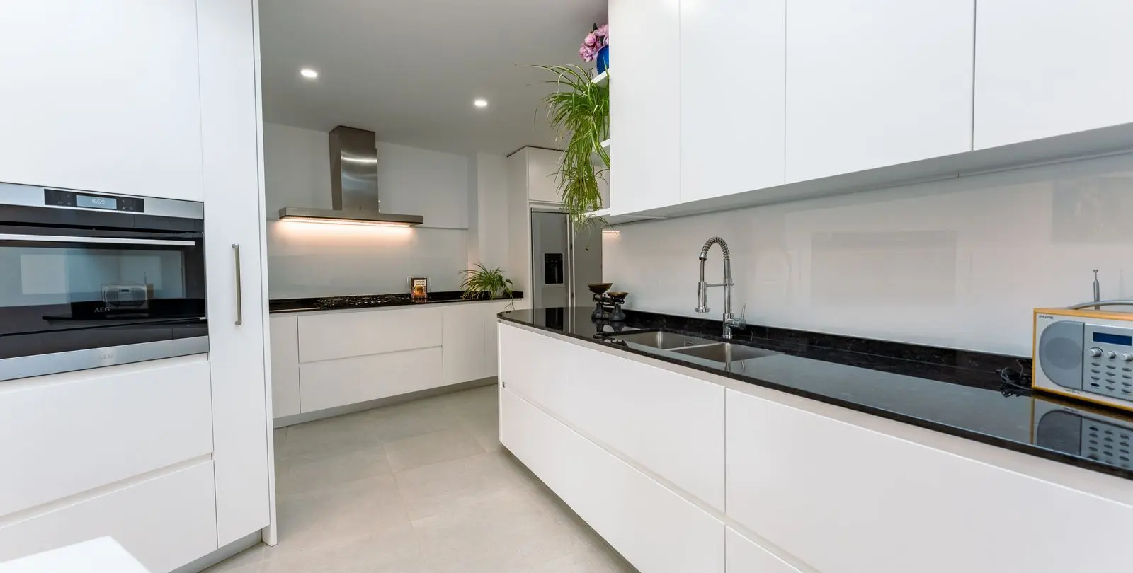 Sale of detached villa in Benahavís 24
