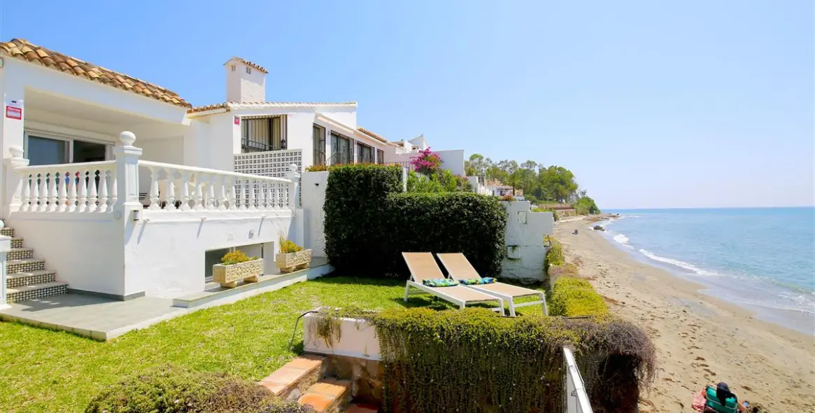 Краткосрочная аренда таунхауса в Estepona 1