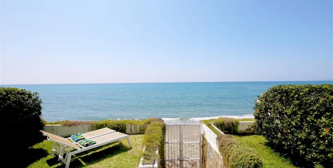 Краткосрочная аренда таунхауса в Estepona 13