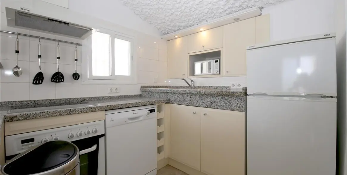 Краткосрочная аренда таунхауса в Estepona 15