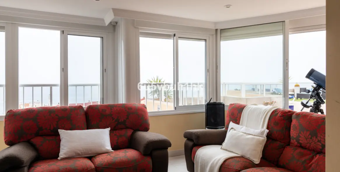 Sale of penthouse in Torrox Costa 8