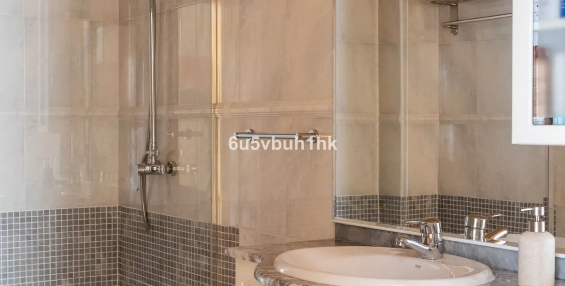 Sale of penthouse in Torrox Costa 19