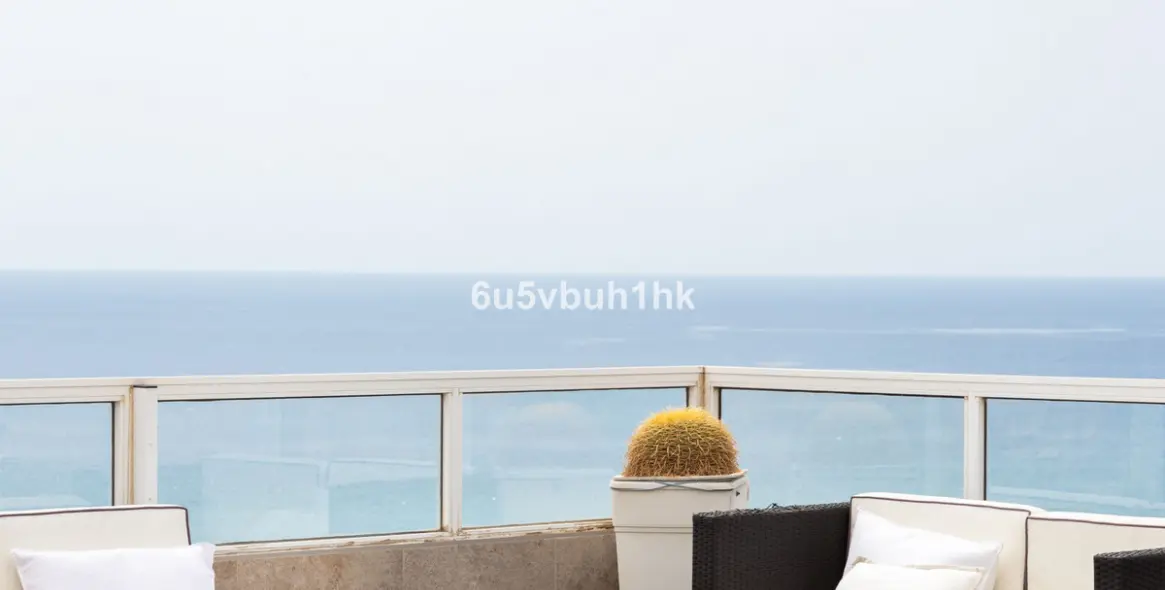 Sale of penthouse in Torrox Costa 21