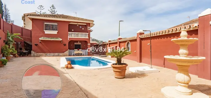 Venta de villa independiente en Ciudad Jardín 0