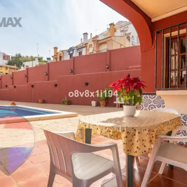 Venta de villa independiente en Ciudad Jardín