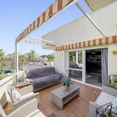 Sale of middle floor apartment in Benalmadena