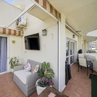 Sale of middle floor apartment in Benalmadena