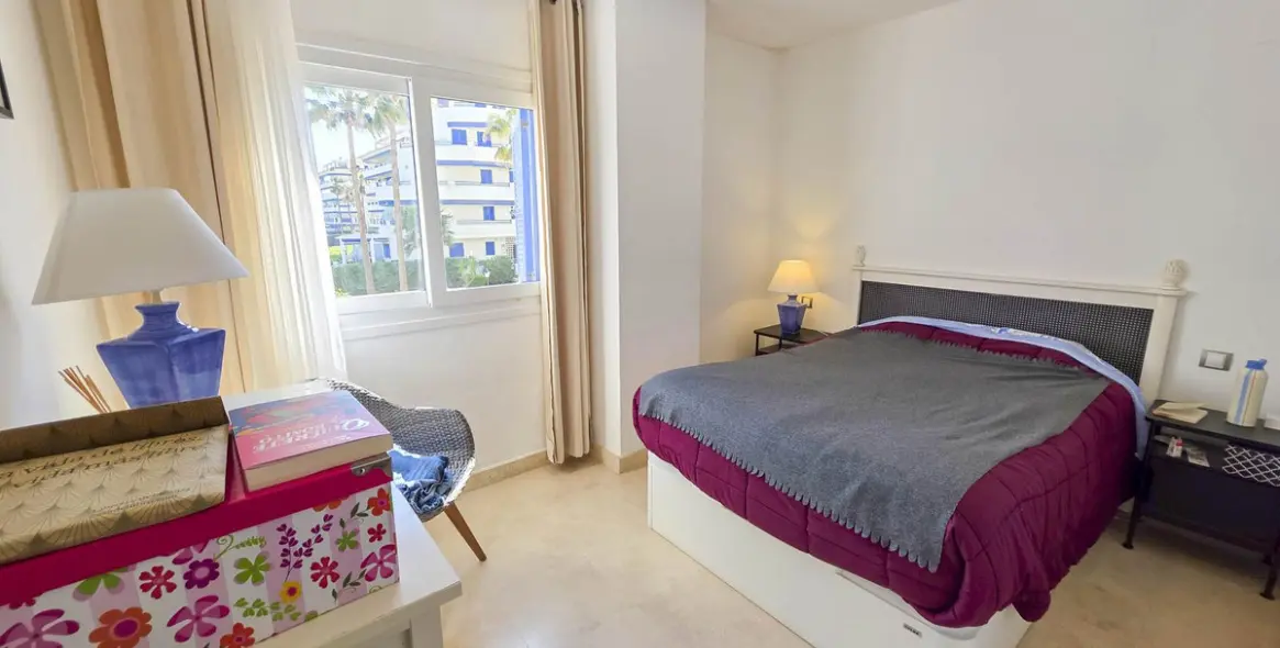 Продажа апартаментов на среднем этаже в San Luis de Sabinillas 8