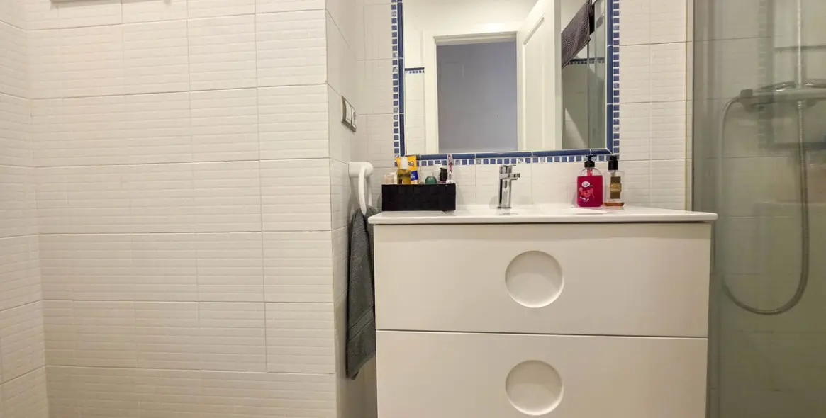 Продажа апартаментов на среднем этаже в San Luis de Sabinillas 31