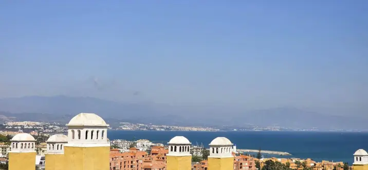 Sale of ground floor apartment in La Duquesa 3