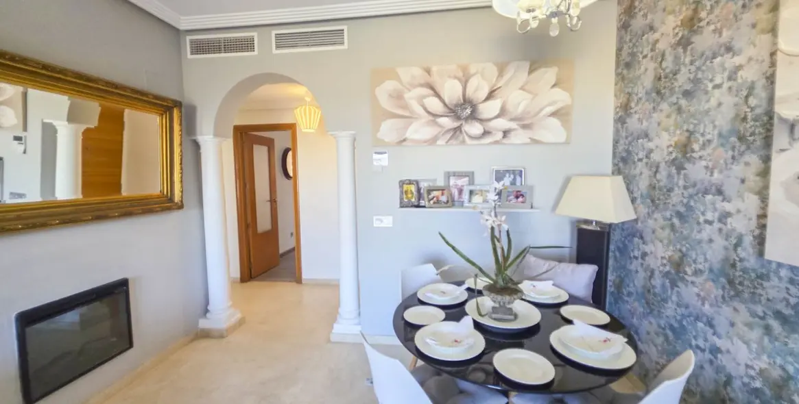 Sale of ground floor apartment in La Duquesa 36