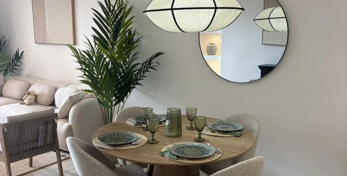 Venta de apartamento en planta media en Calahonda 5