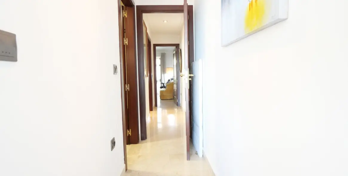 Продажа апартаментов на среднем этаже в La Mairena 10