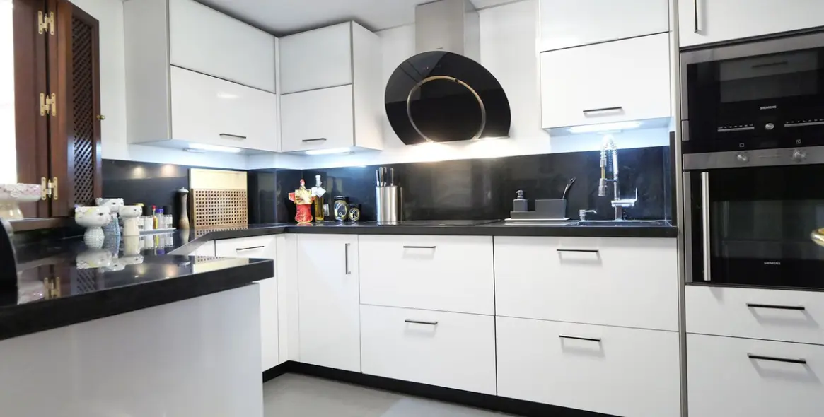 Продажа апартаментов на среднем этаже в La Mairena 15