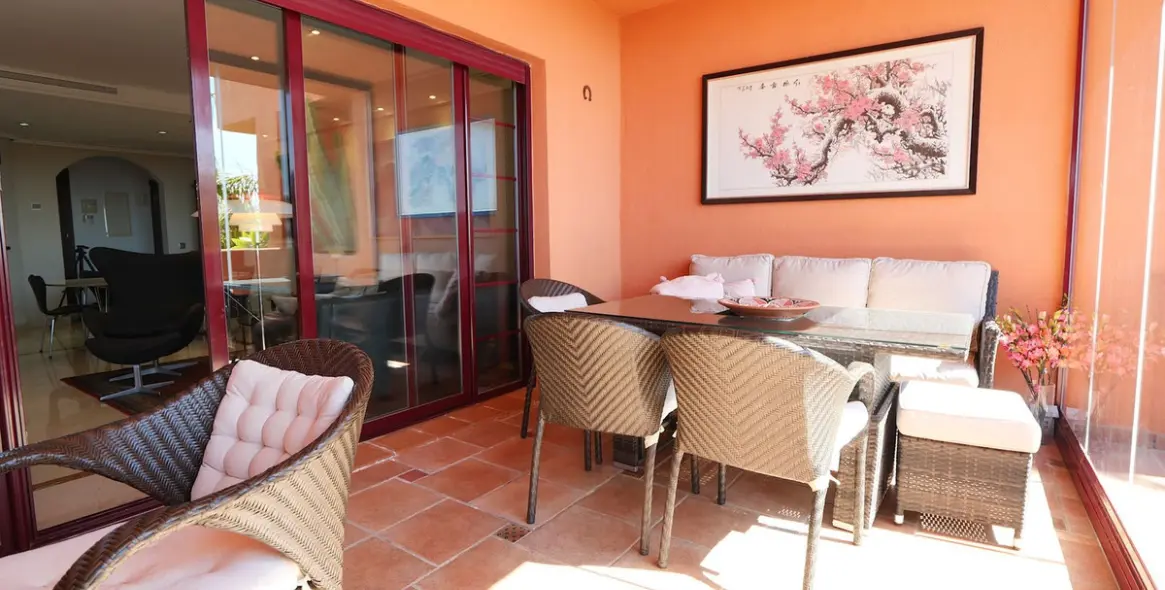 Продажа апартаментов на среднем этаже в La Mairena 20