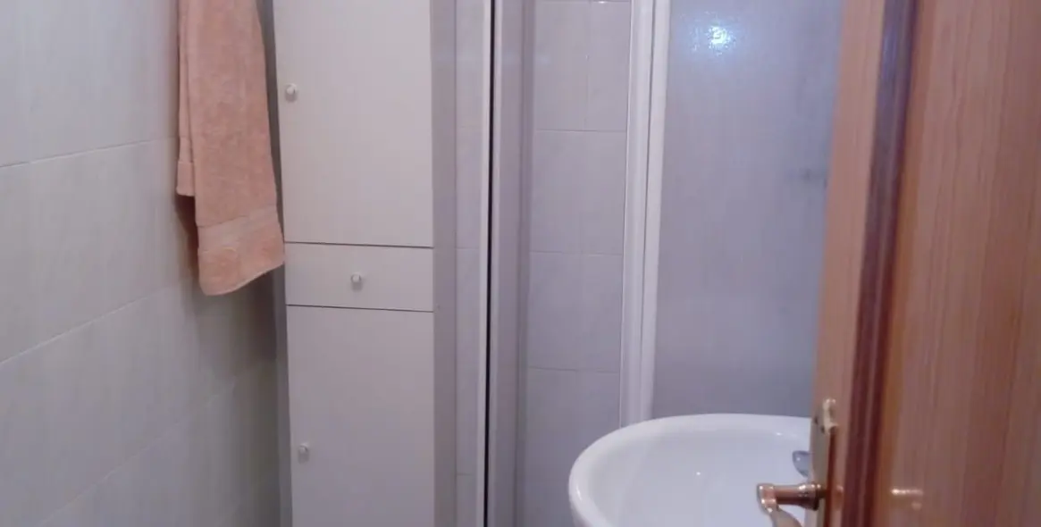 Sale of ground floor apartment in Estepona 12