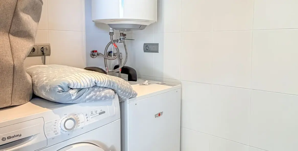 Sale of middle floor apartment in La Cala Golf 25