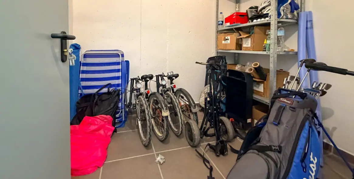 Sale of middle floor apartment in La Cala Golf 27