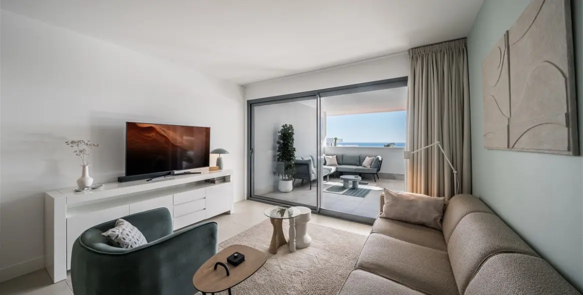 Sale of ground floor apartment in Manilva 10