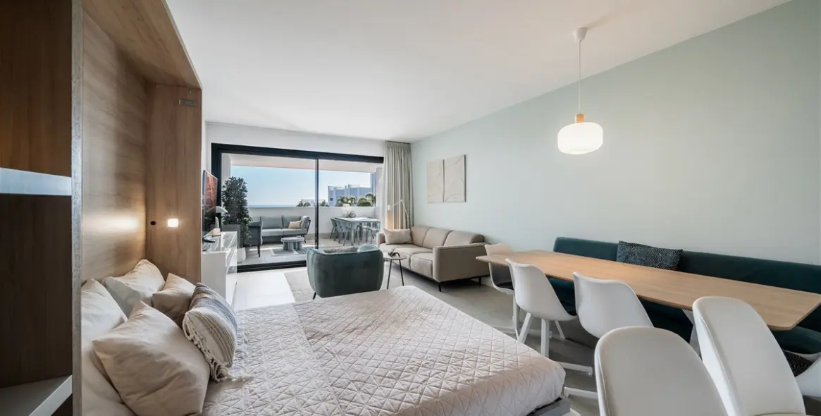 Sale of ground floor apartment in Manilva 11