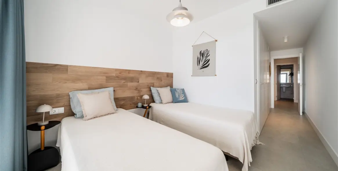 Sale of ground floor apartment in Manilva 14