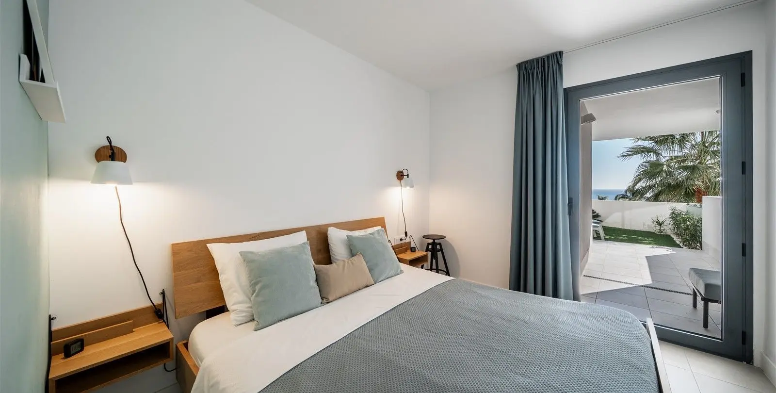 Venta de apartamento en planta baja en Manilva 6