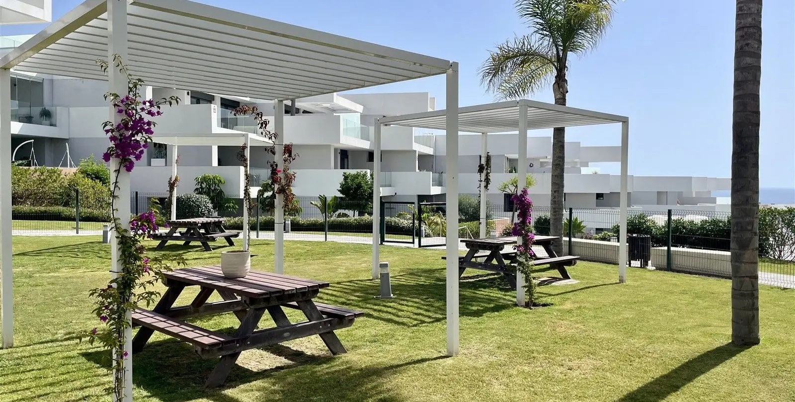 Venta de apartamento en planta baja en Manilva 23