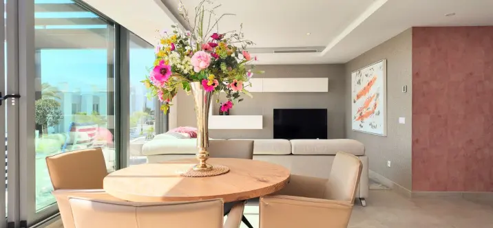 Sale of middle floor apartment in Cancelada 0