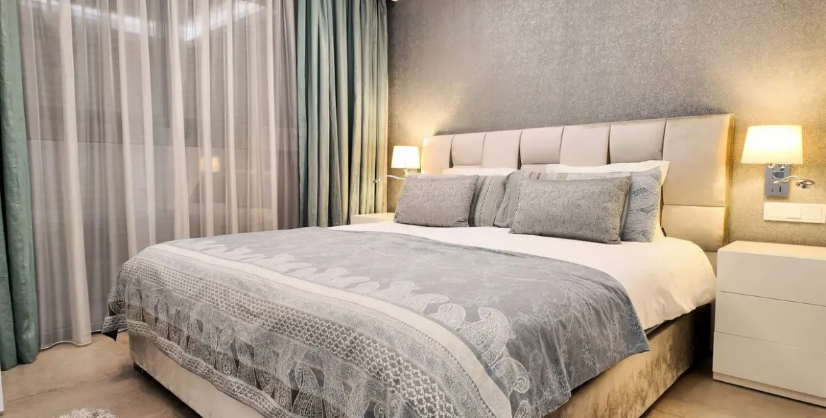 Sale of middle floor apartment in Cancelada 16