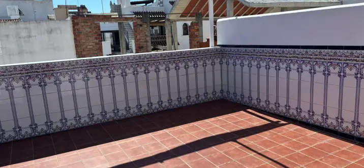 Sale of townhouse in Estepona 1