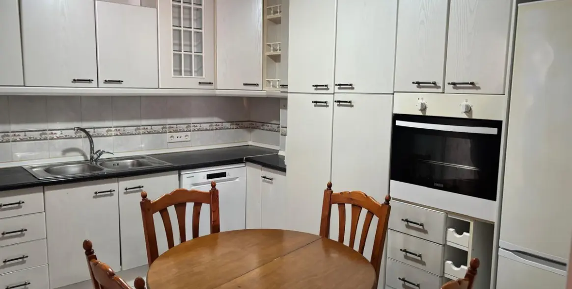 Sale of townhouse in Estepona 13