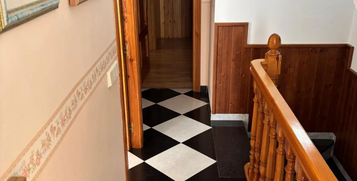 Sale of townhouse in Estepona 16