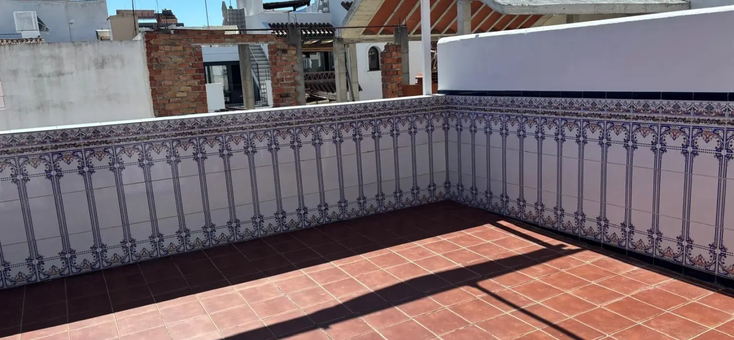 Sale of townhouse in Estepona 1