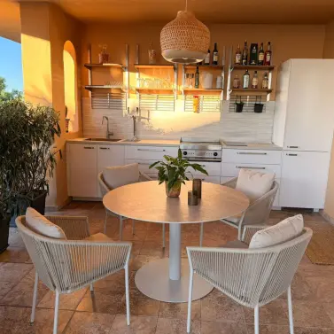 Sale of ground floor apartment in El Paraiso