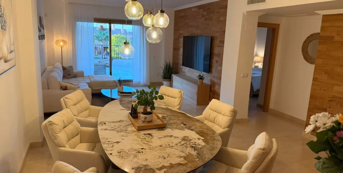 Sale of ground floor apartment in El Paraiso 5