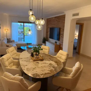 Sale of ground floor apartment in El Paraiso