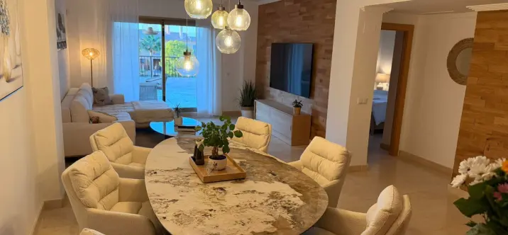 Sale of ground floor apartment in El Paraiso 4