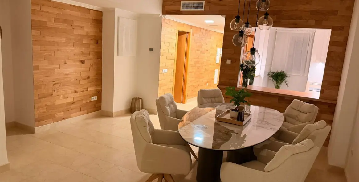 Sale of ground floor apartment in El Paraiso 18