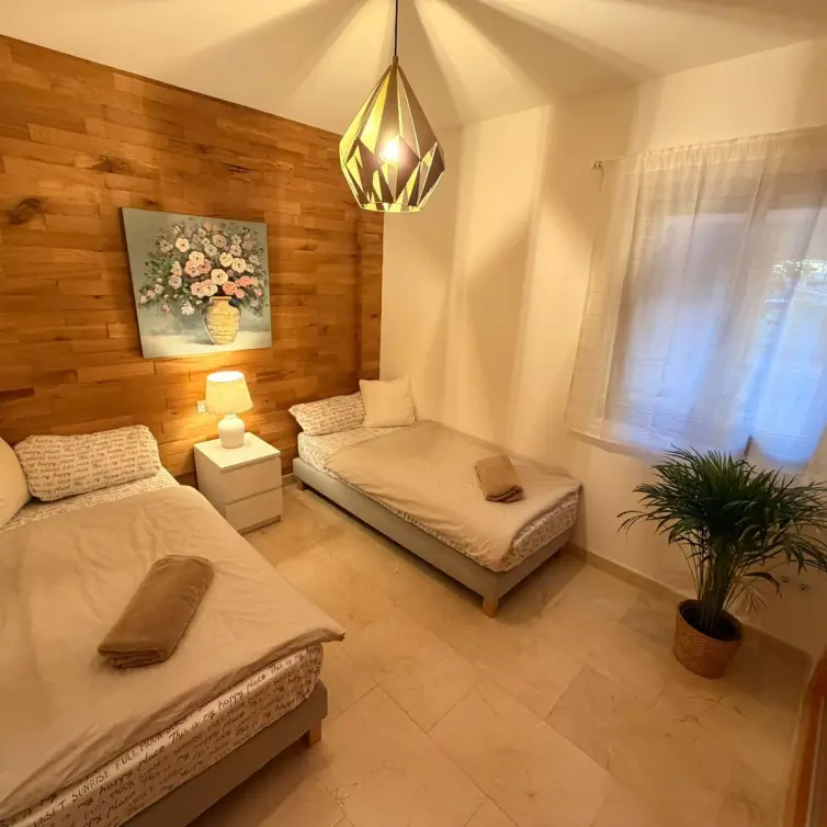 Sale of ground floor apartment in El Paraiso
